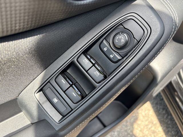 Certified 2023 Subaru Forester Premium AWD/4WD image 26