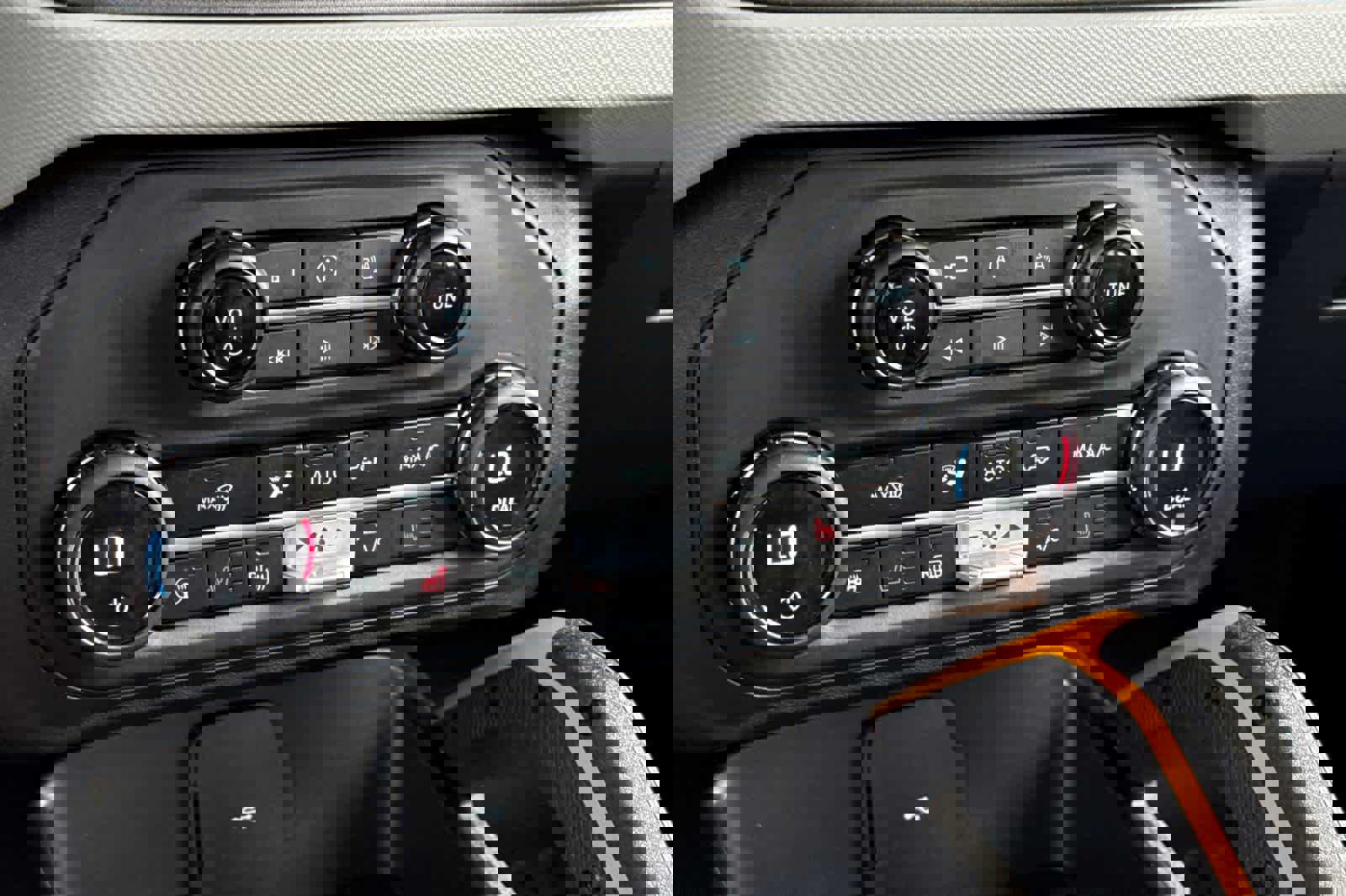 Used 2023 Ford Bronco Badlands image 23