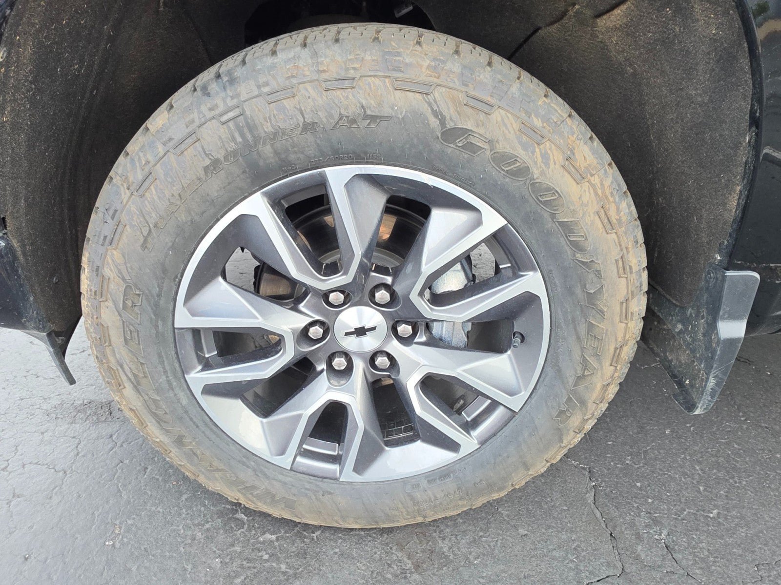Used 2022 Chevrolet Silverado 1500 RST AWD/4WD image 11