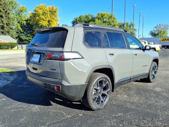 New 2027 Jeep Cherokee Overland AWD/4WD image 7