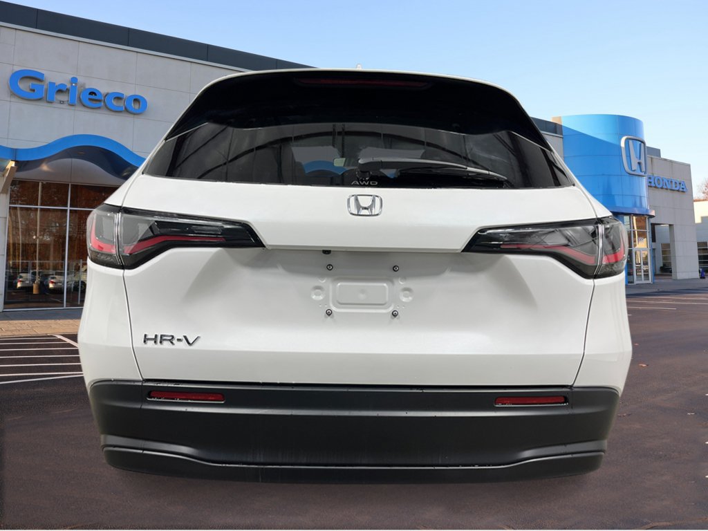New 2027 Honda HR-V LX image 4