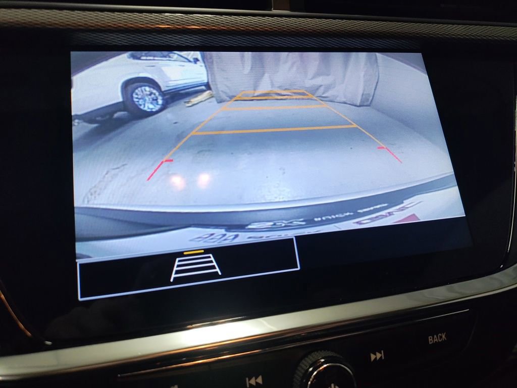 Used 2023 Buick Encore GX Preferred w/ Cold Weather Comfort Package FWD image 28