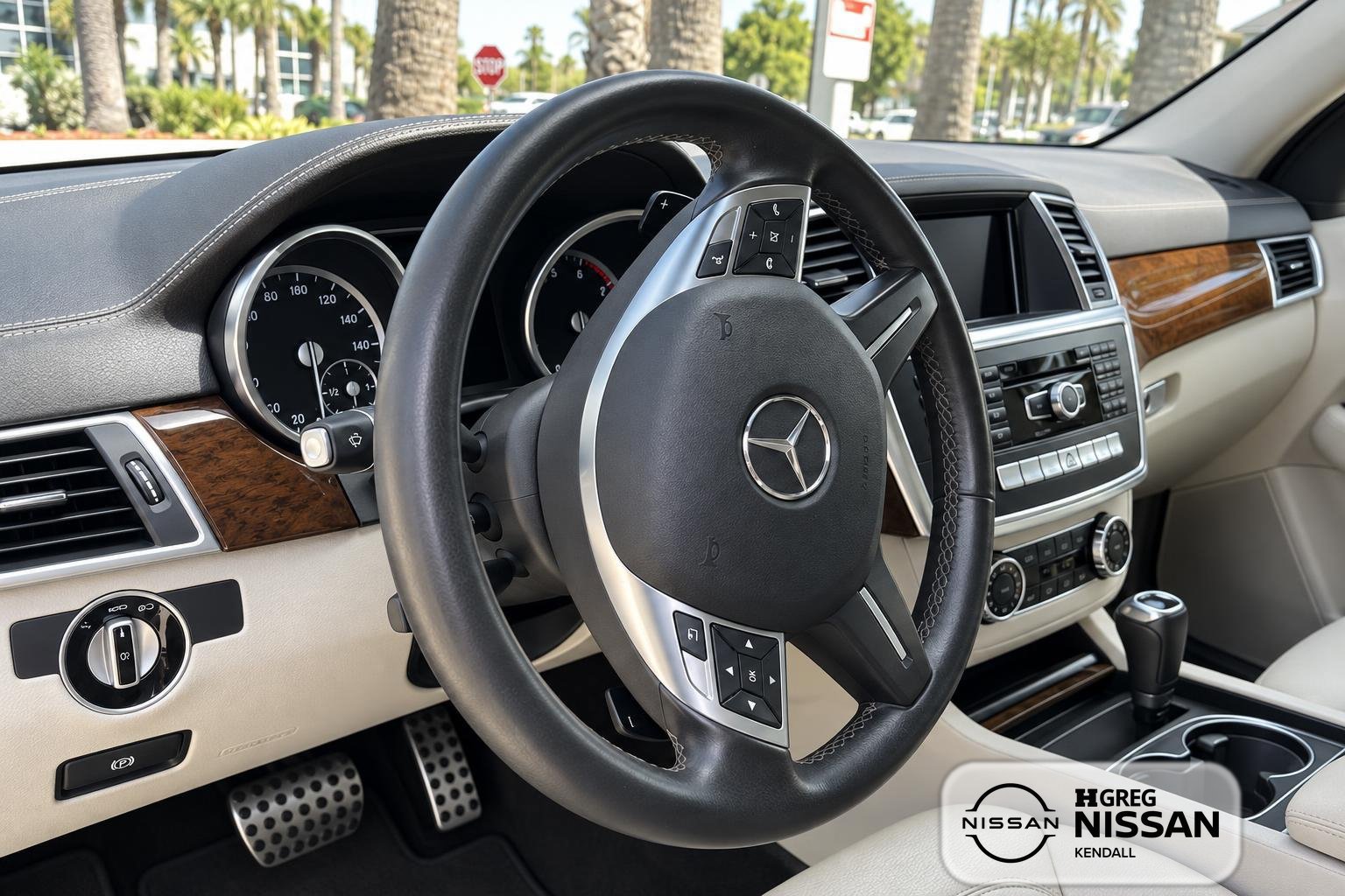 Used 2015 Mercedes-Benz ML 400 4MATIC image 8