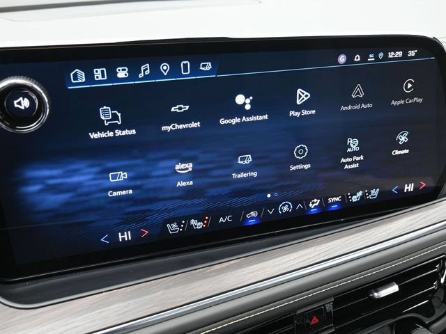 New 2025 Chevrolet Suburban Premier AWD/4WD image 27