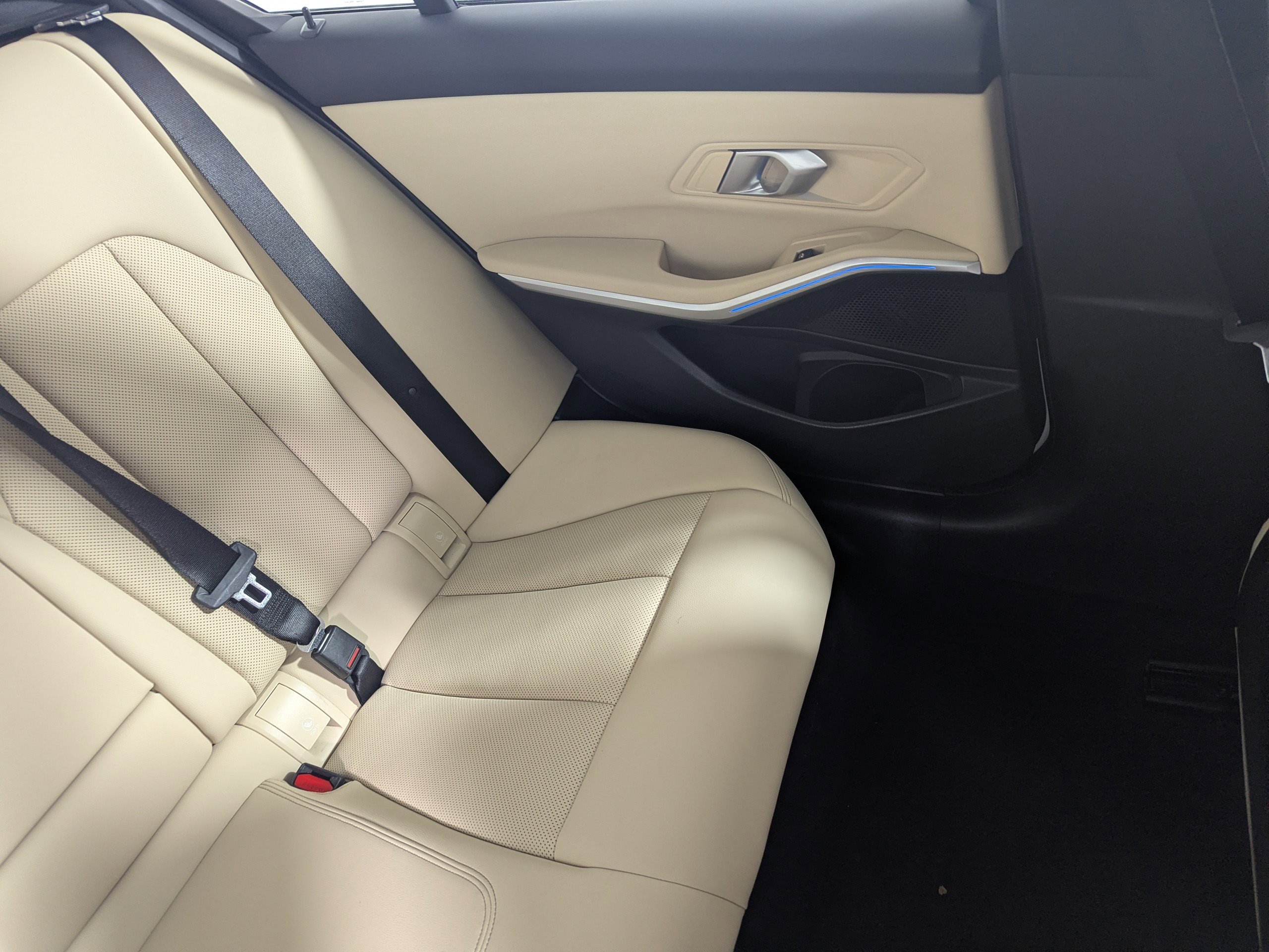 Used 2025 BMW 330i Sedan image 14