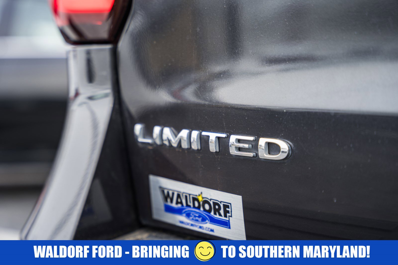 Used 2024 Ford Expedition Limited image 8