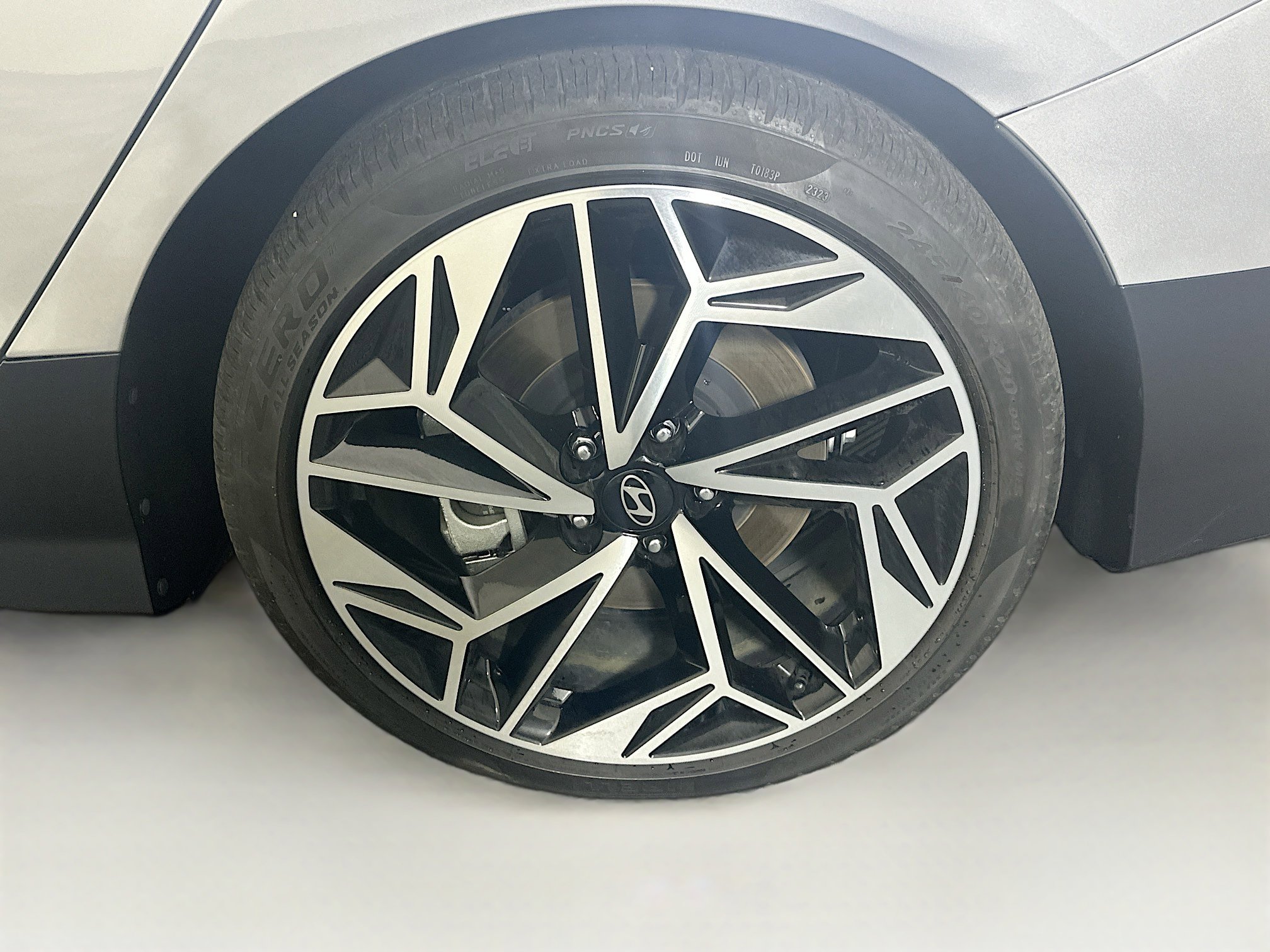 Used 2024 Hyundai Ioniq 6 SEL RWD image 11