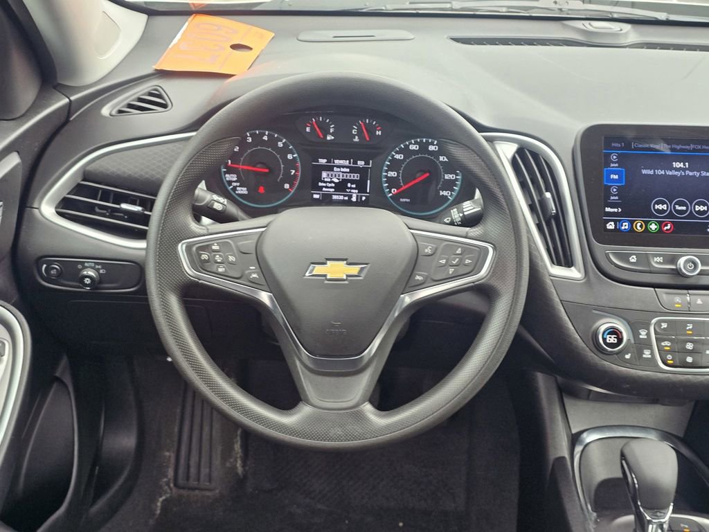 Used 2024 Chevrolet Malibu LT FWD image 17