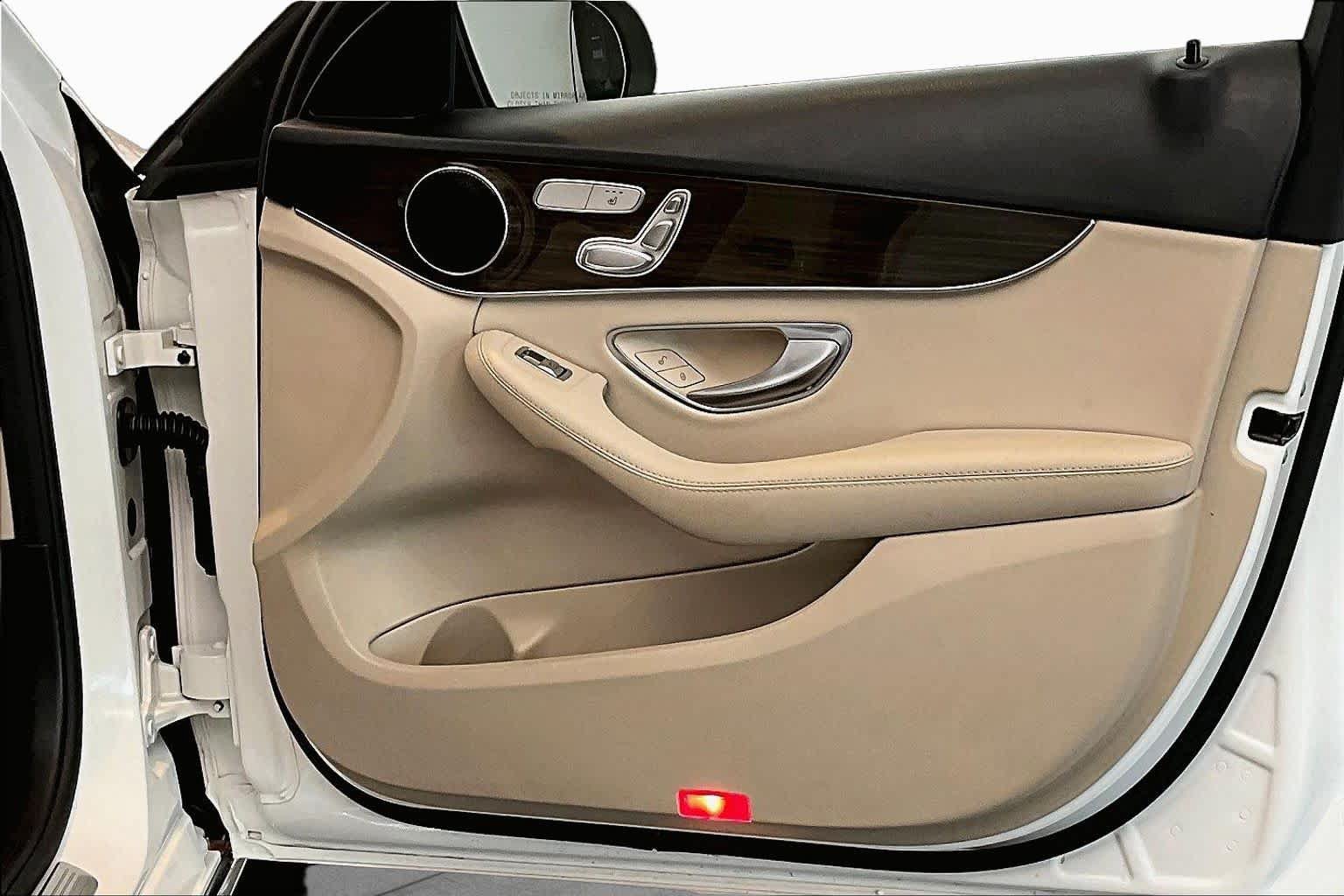 Used 2019 Mercedes-Benz C 300 Sedan image 22