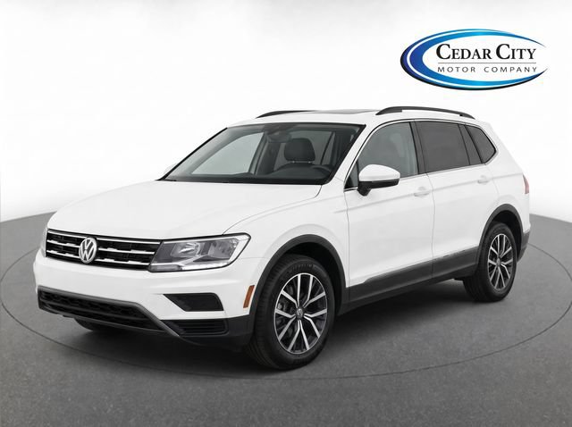 Used 2020 Volkswagen Tiguan SE w/ Panoramic Sunroof Package AWD/4WD image 1