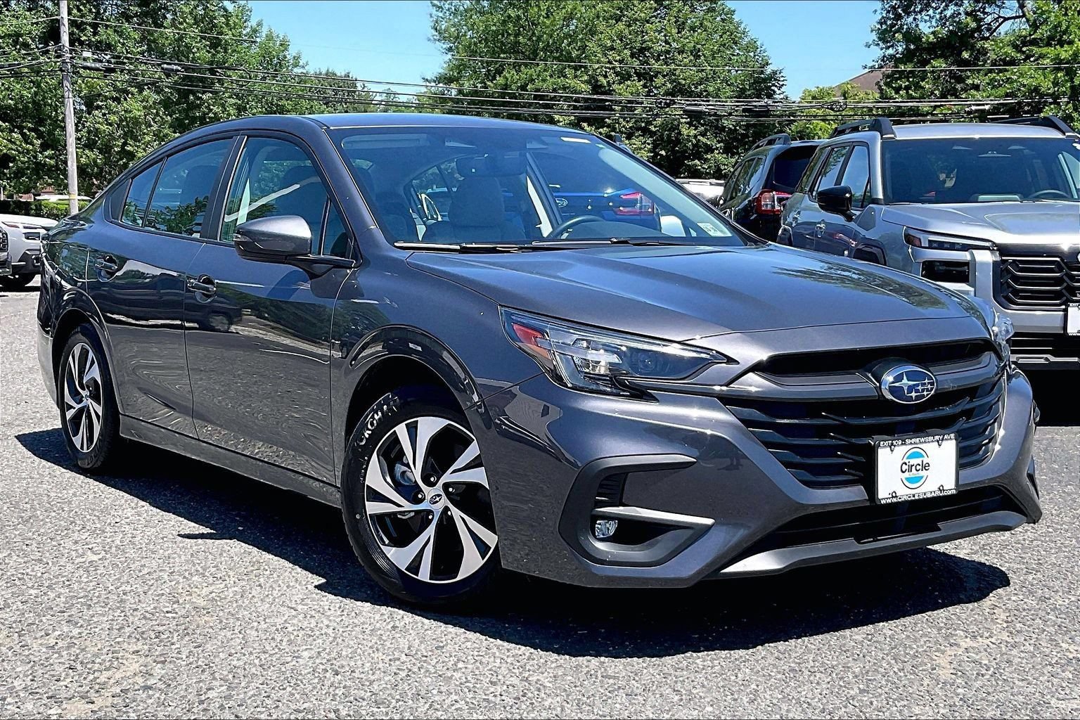 Certified 2025 Subaru Legacy Premium AWD/4WD image 2