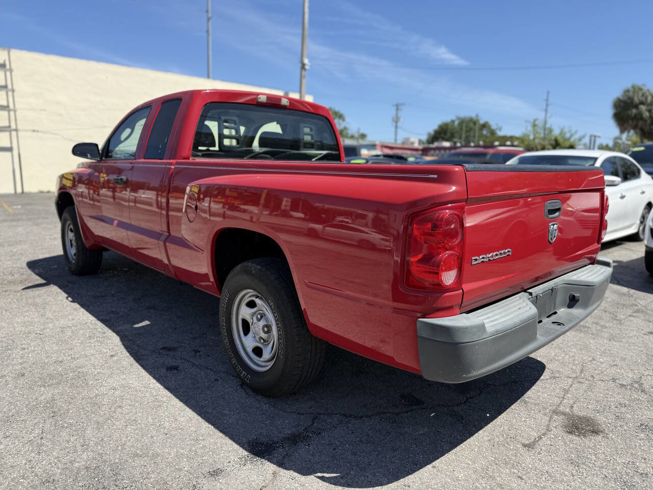 Used 2005 Dodge Dakota ST RWD image 5