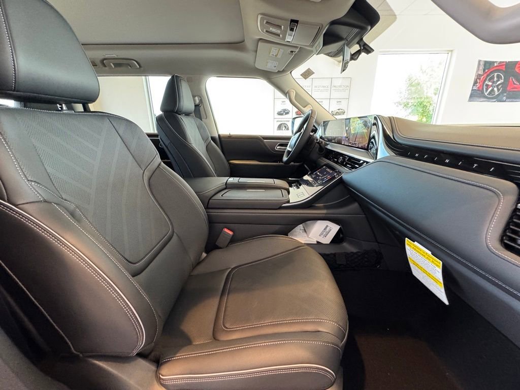 Certified 2026 INFINITI QX80 Luxe w/ Exterior Package image 26
