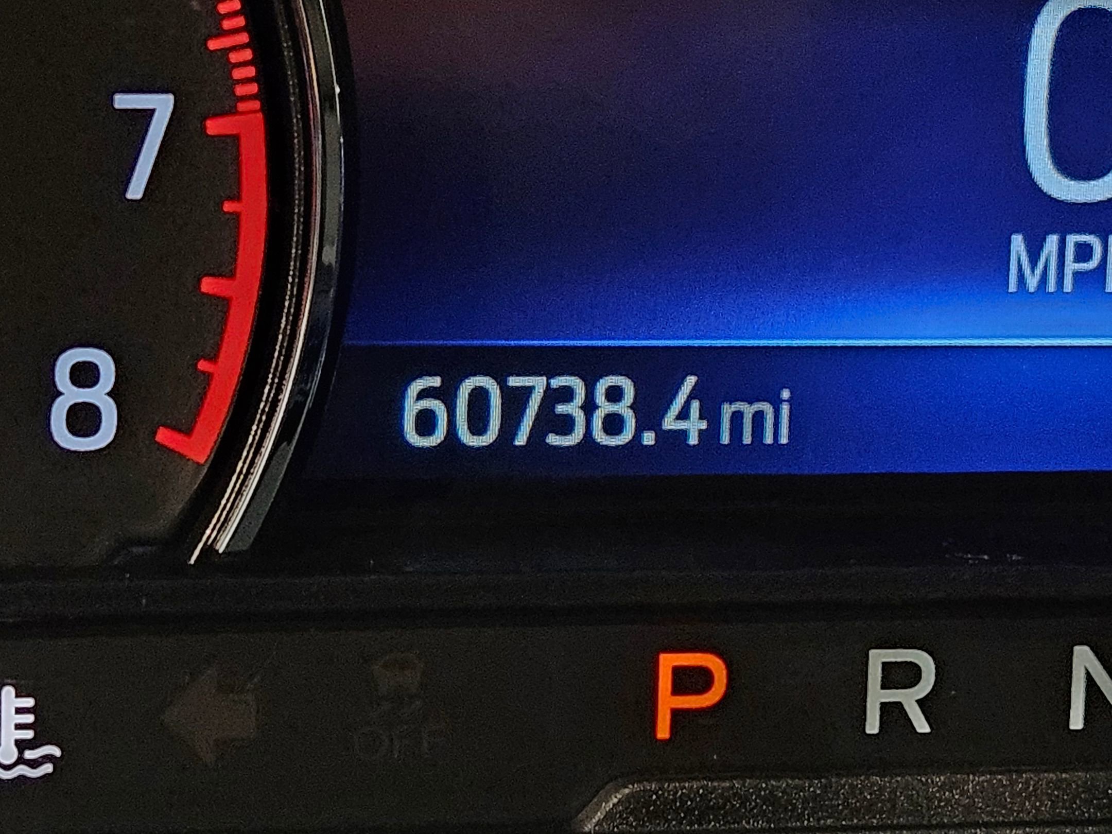 Used 2023 Ford Explorer XLT image 29