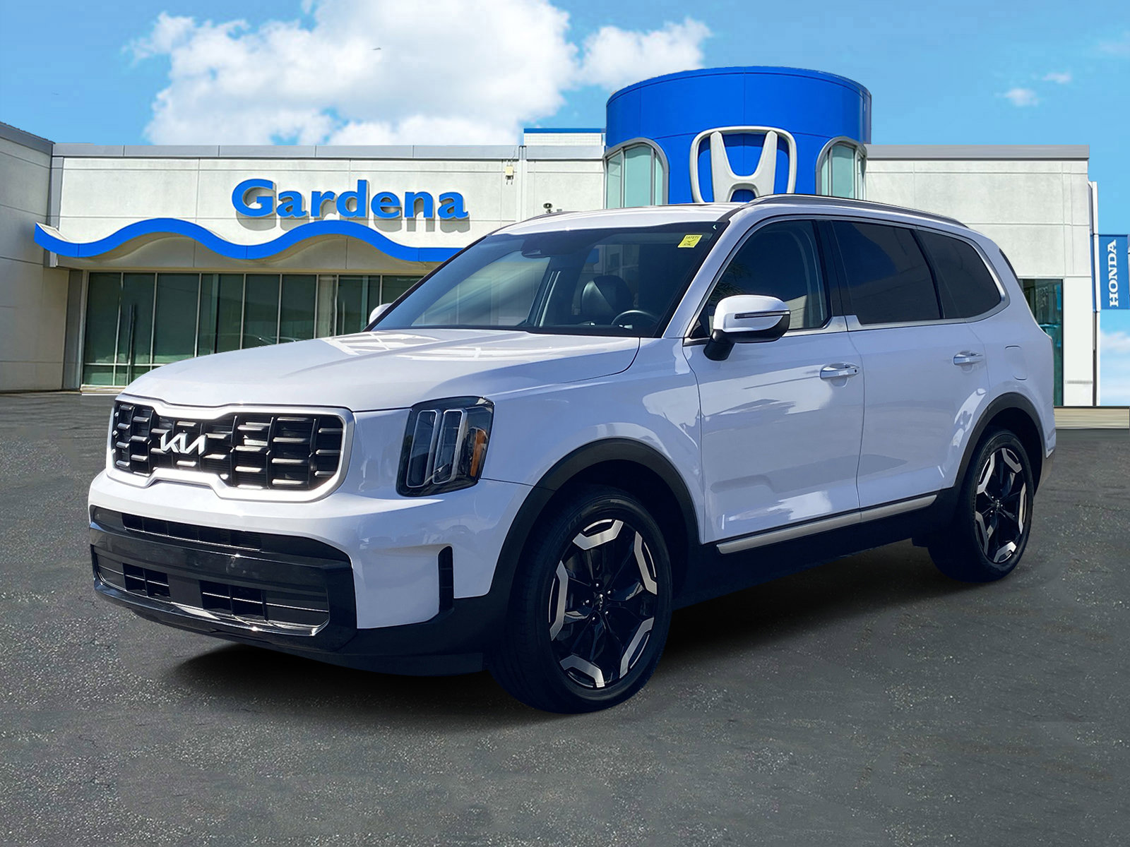 Used 2025 Kia Telluride S image 3