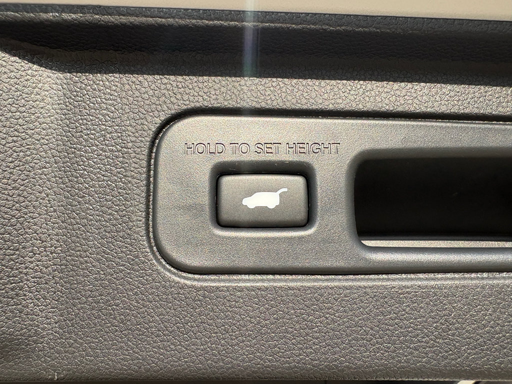 Certified 2025 Honda Pilot EX-L image 30
