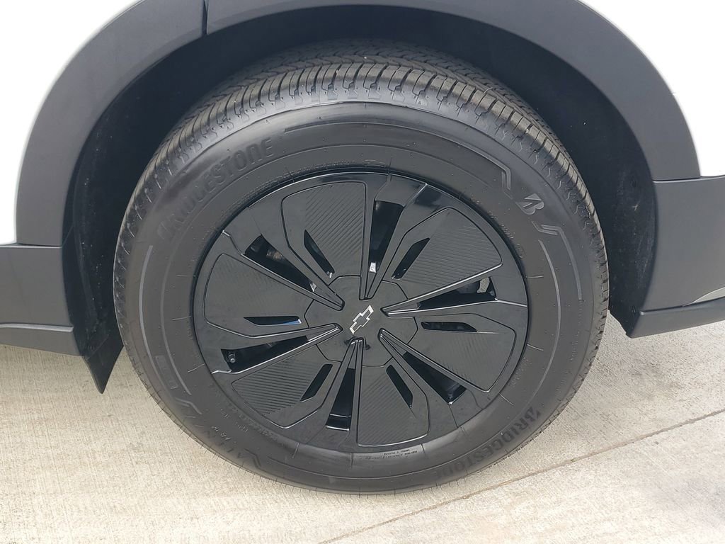 Used 2026 Chevrolet Blazer EV LT w/ Midnight/Sport Edition image 6