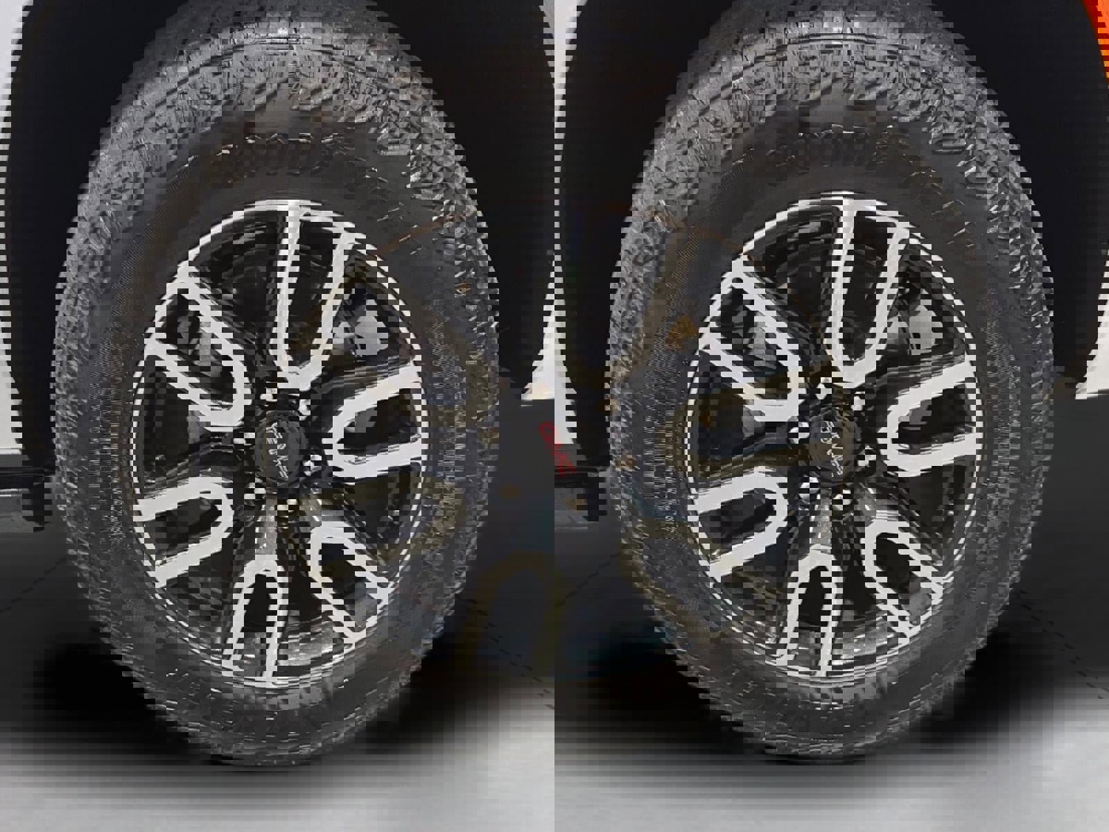 Used 2024 GMC Yukon XL AT4 w/ AT4 Premium Package image 26