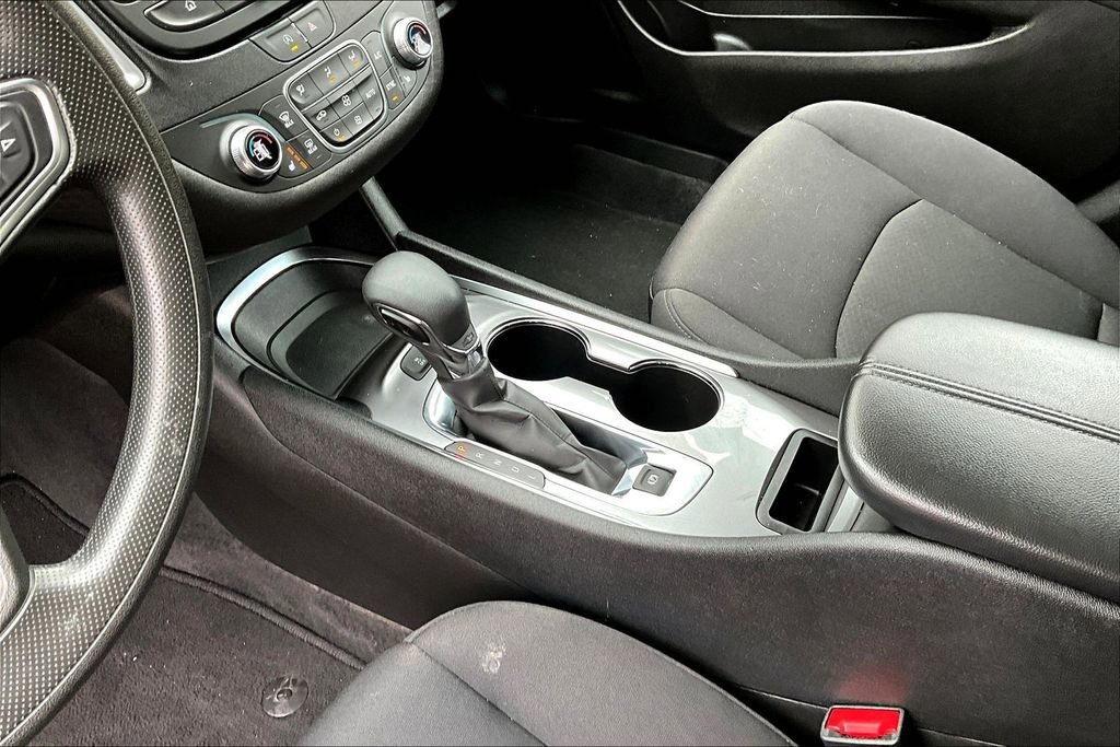 Used 2024 Chevrolet Malibu LT image 16