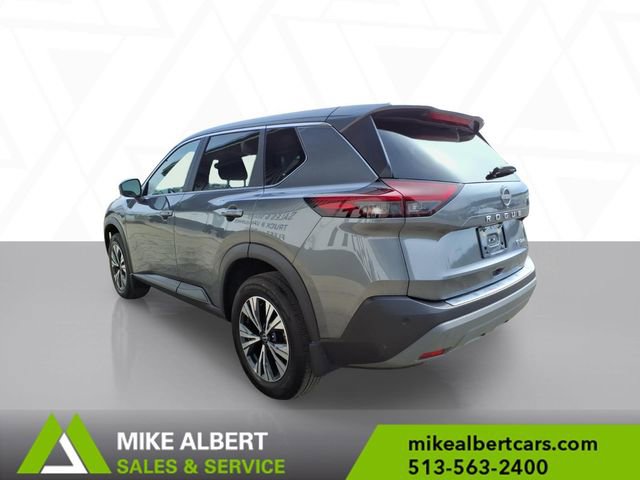Used 2023 Nissan Rogue SV image 5