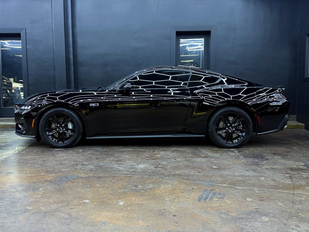 Used 2024 Ford Mustang GT image 5