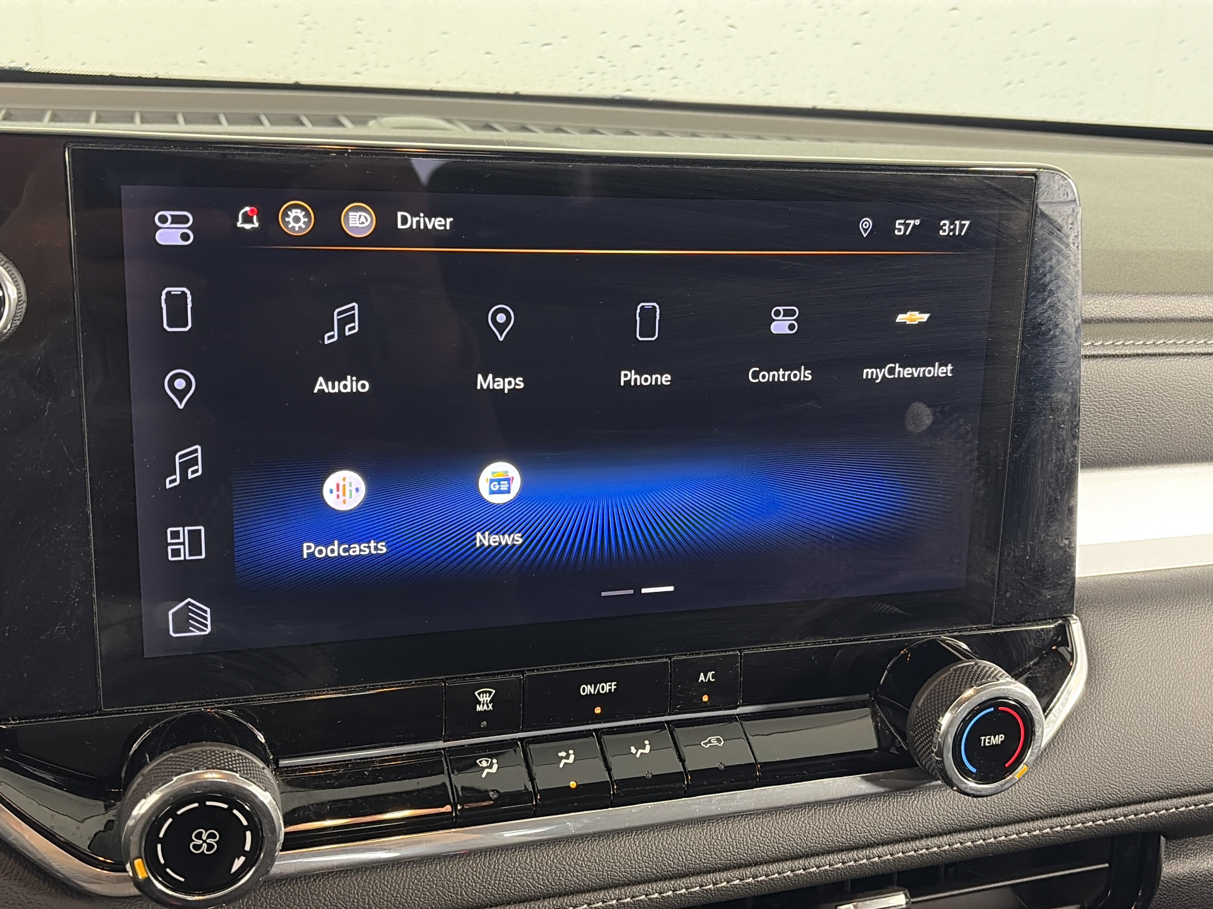 Used 2023 Chevrolet Colorado LT w/ Advanced Trailering Package AWD/4WD image 20