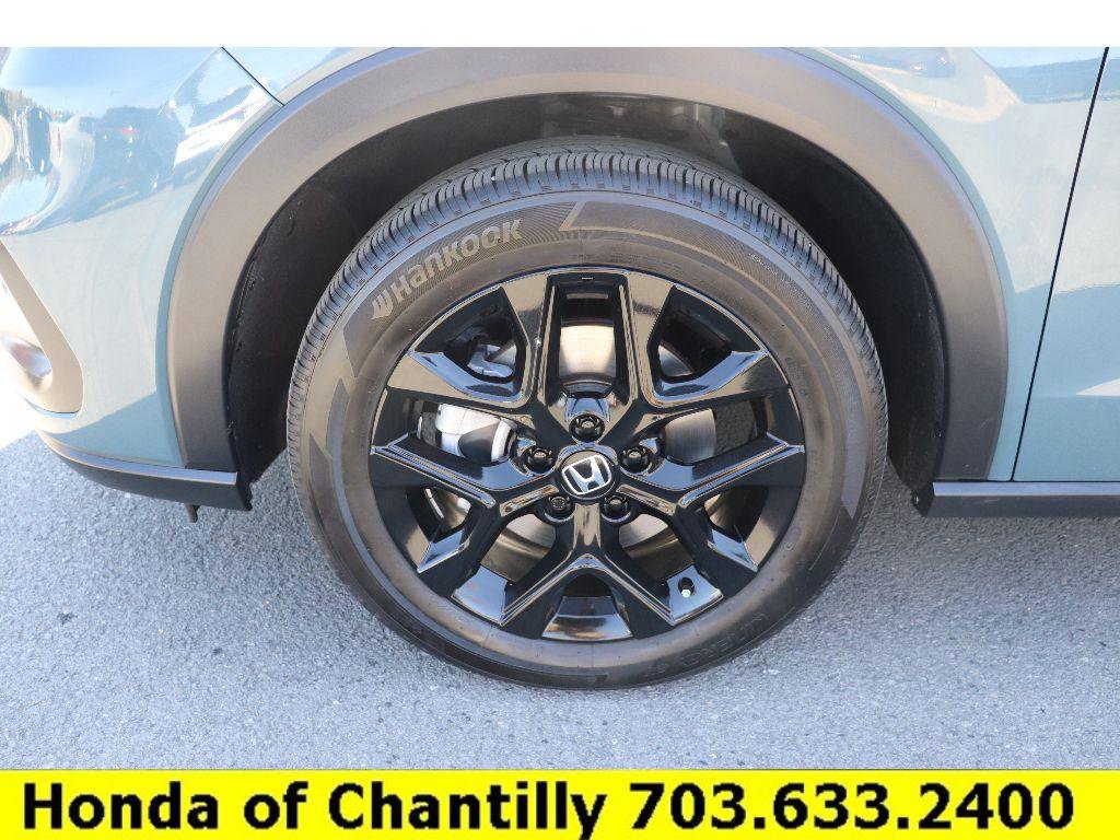 Certified 2025 Honda HR-V Sport image 26
