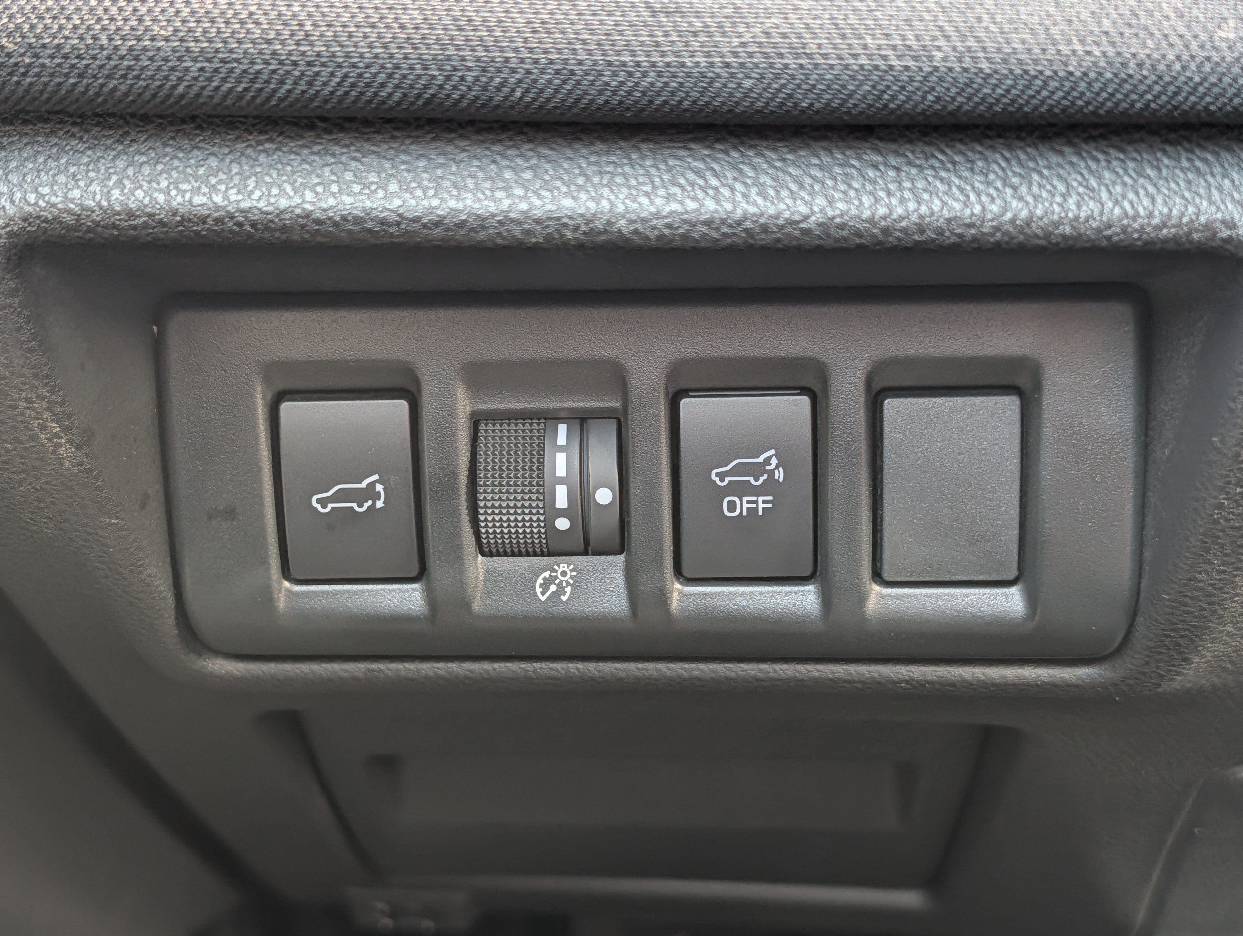 Used 2025 Subaru Outback Premium AWD/4WD image 26