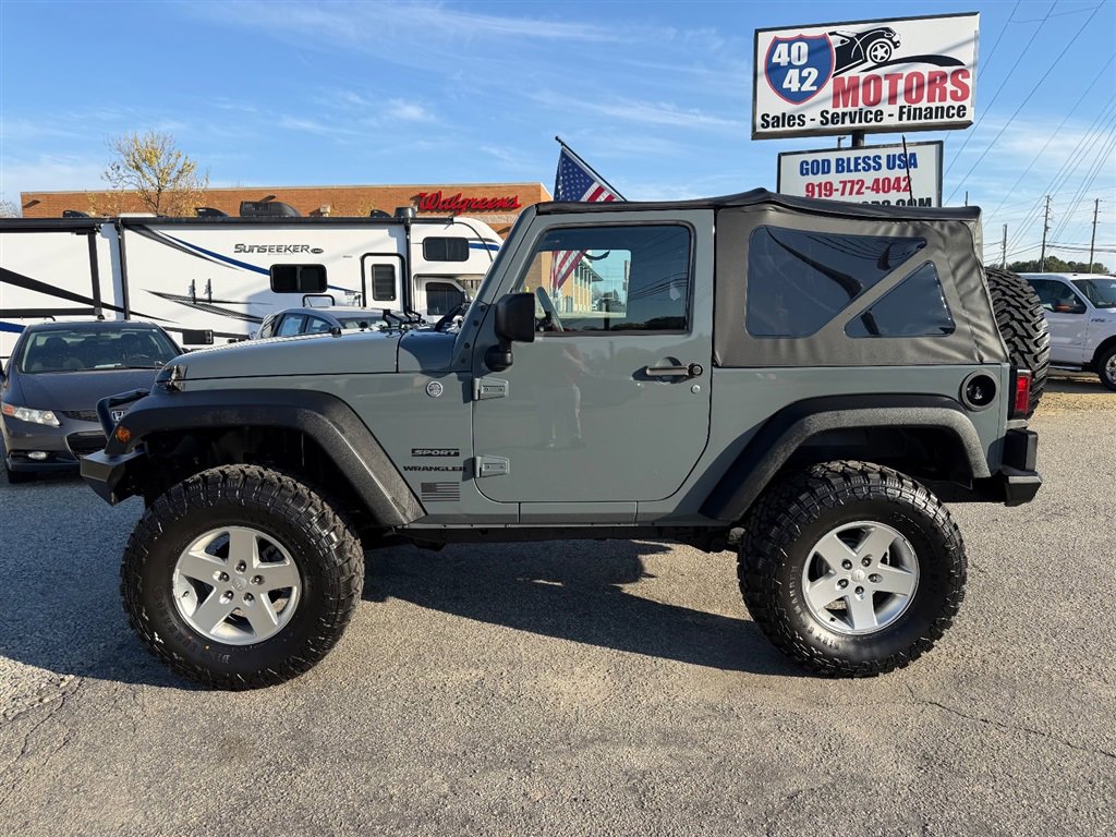 Used 2015 Jeep Wrangler Sport image 2