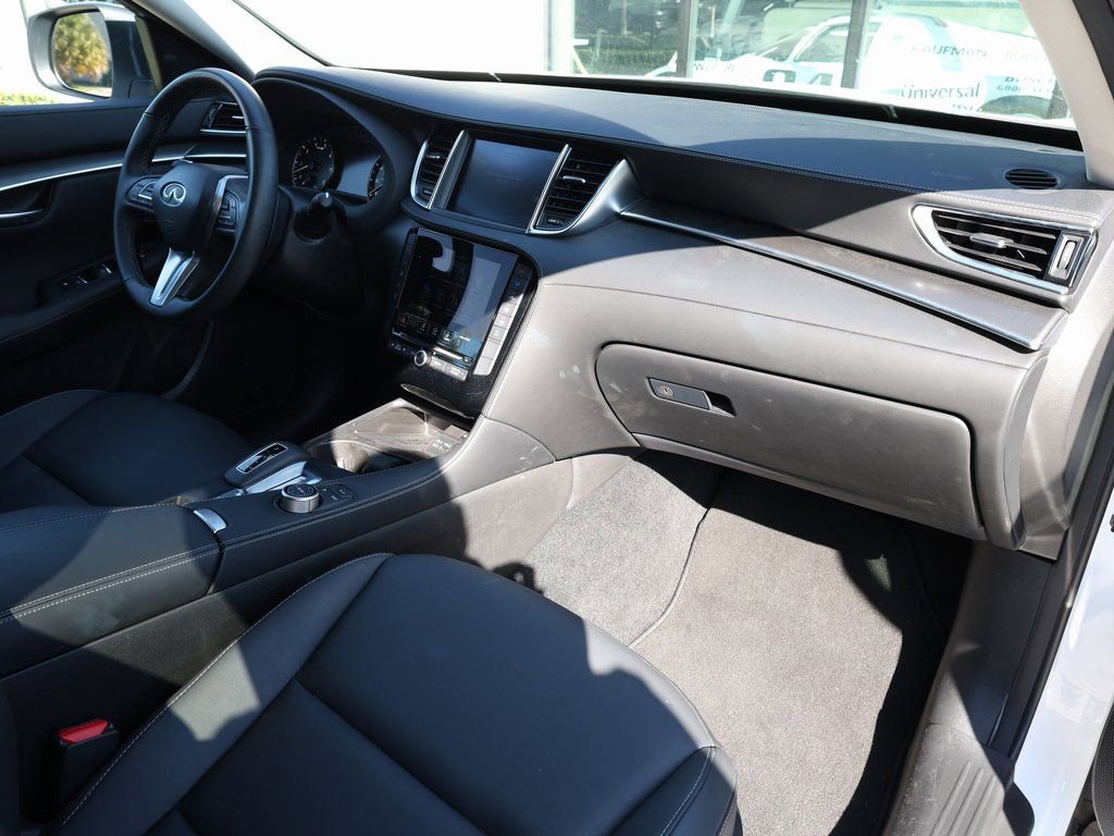 Certified 2025 INFINITI QX50 Pure AWD/4WD image 20