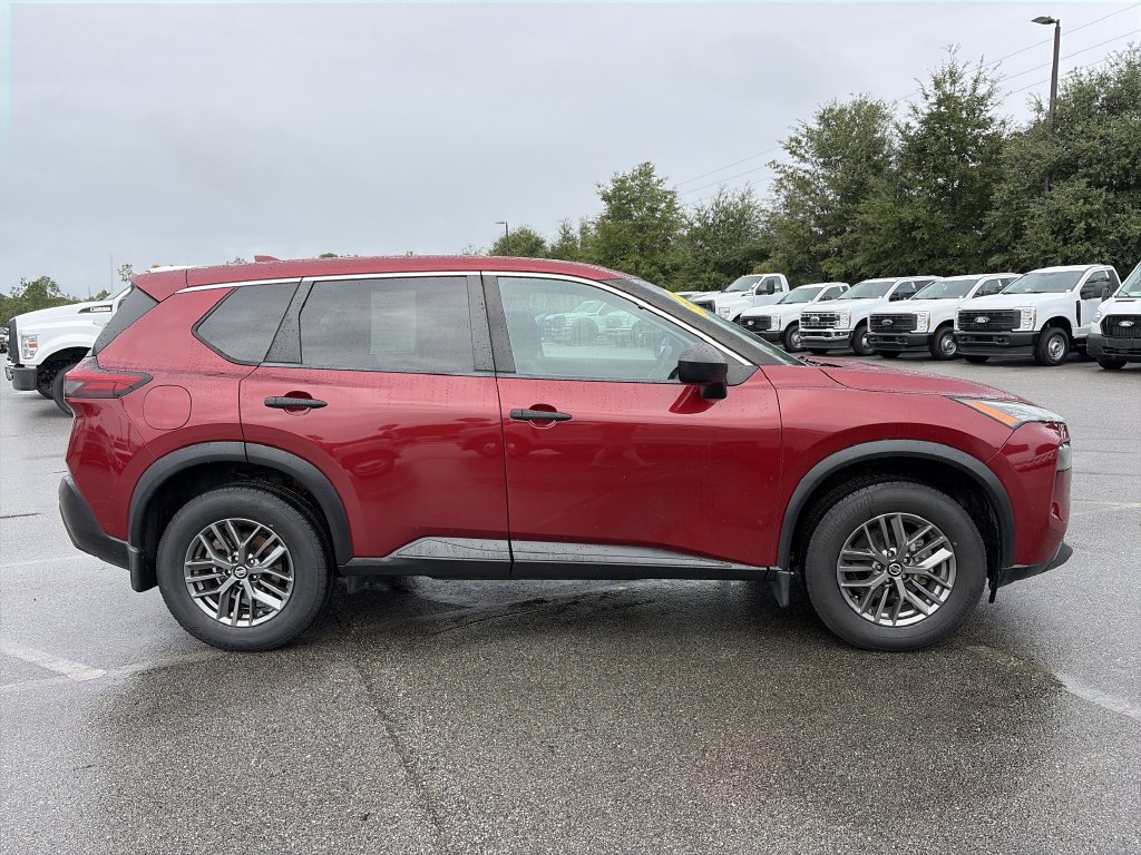 Used 2021 Nissan Rogue S FWD image 8