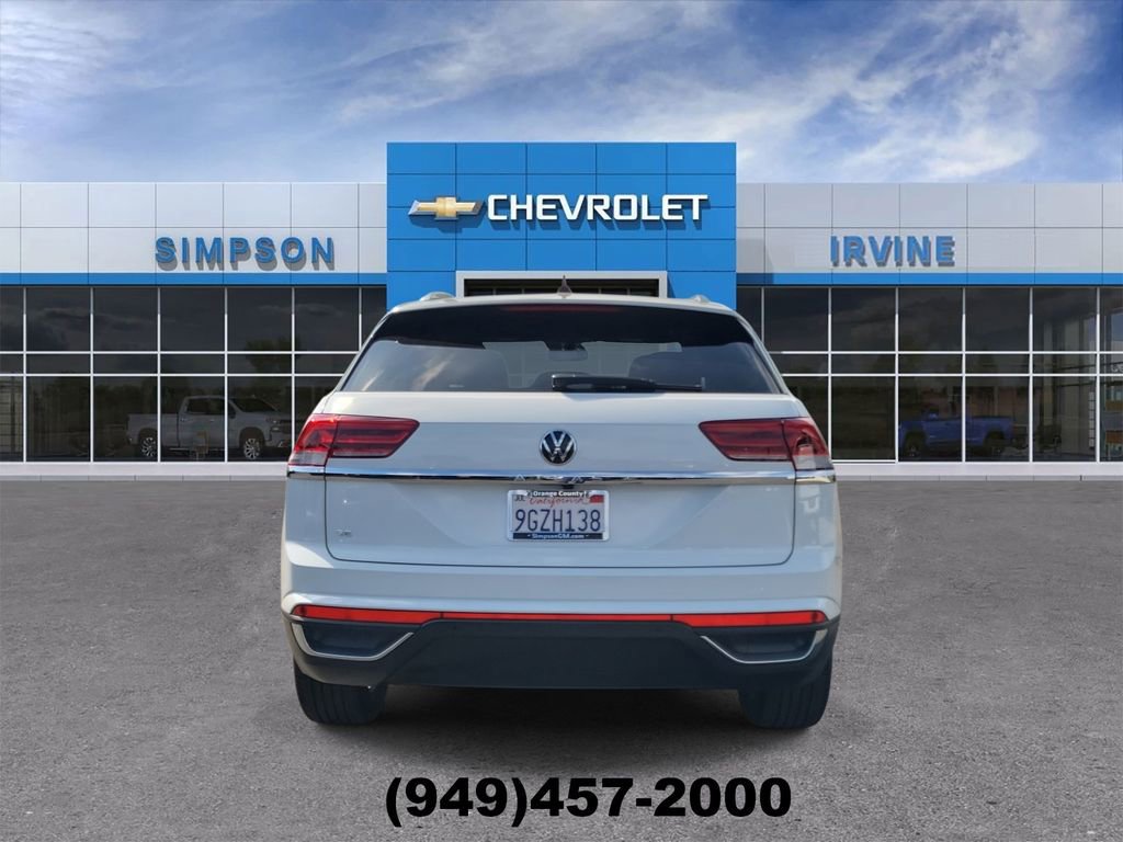 Used 2023 Volkswagen Atlas Cross Sport SE w/ Black Wheel Package image 7