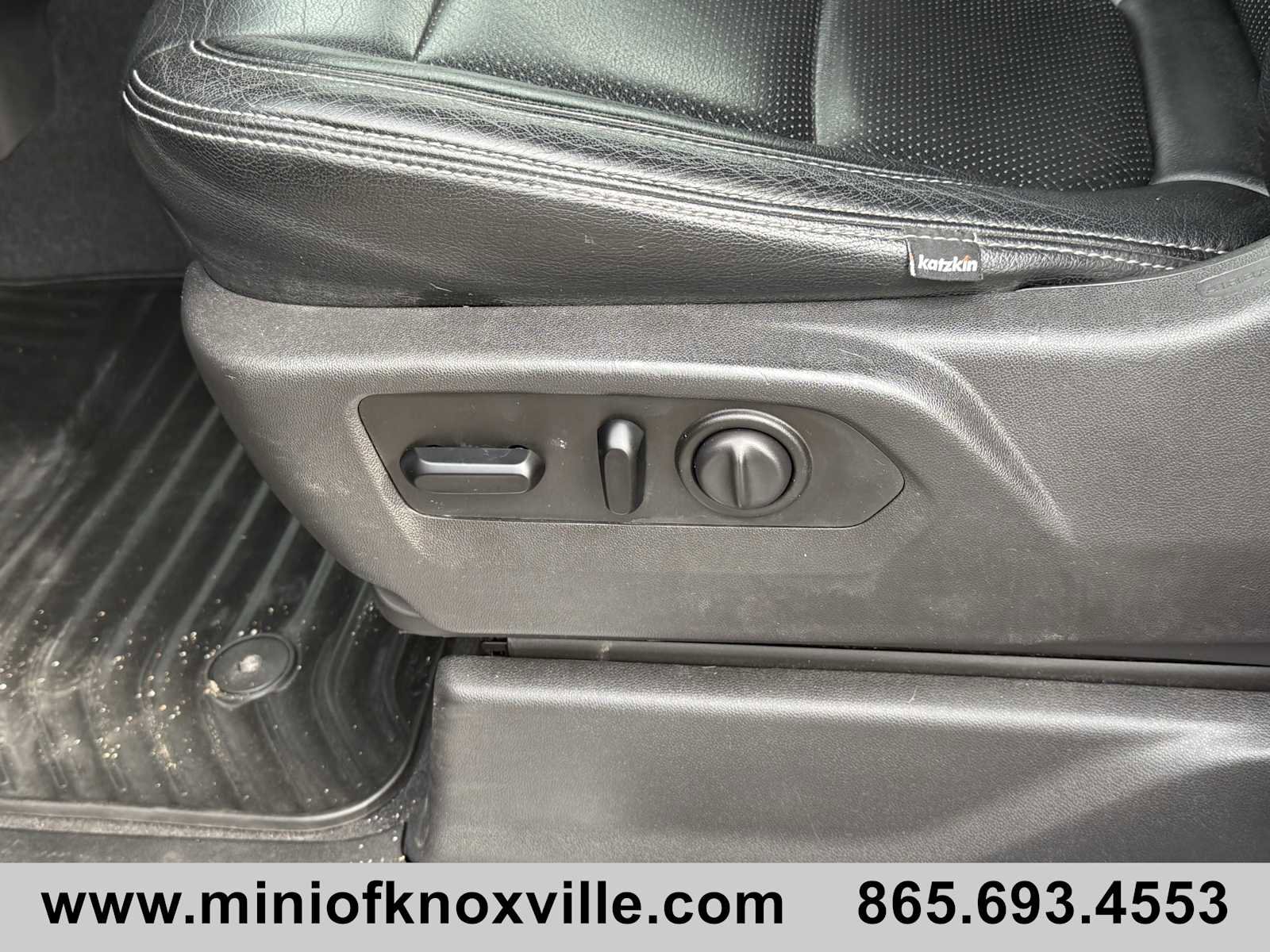 Used 2019 Chevrolet Silverado 1500 RST w/ All-Star Edition image 11