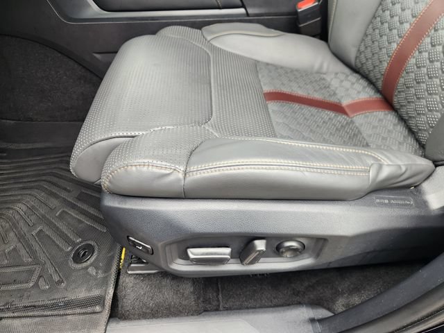 Used 2026 Toyota Sequoia Capstone AWD/4WD image 23