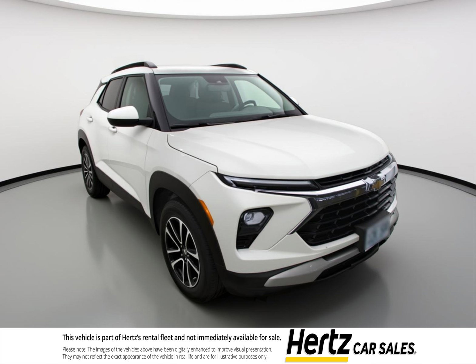 Used 2025 Chevrolet TrailBlazer LT image 1