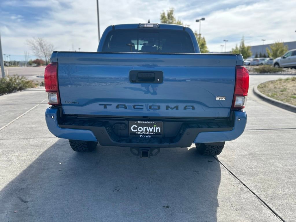 Used 2019 Toyota Tacoma TRD Sport w/ Technology Package image 8