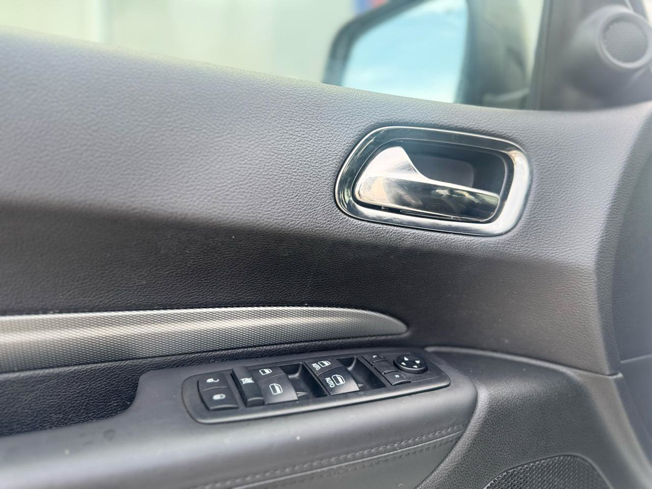 Used 2019 Dodge Durango R/T w/ Blacktop Package AWD/4WD image 43