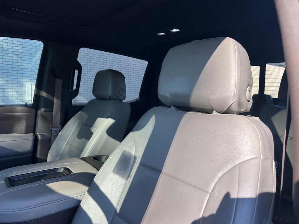 Used 2021 Chevrolet Silverado 1500 LTZ w/ LTZ Premium Package image 29