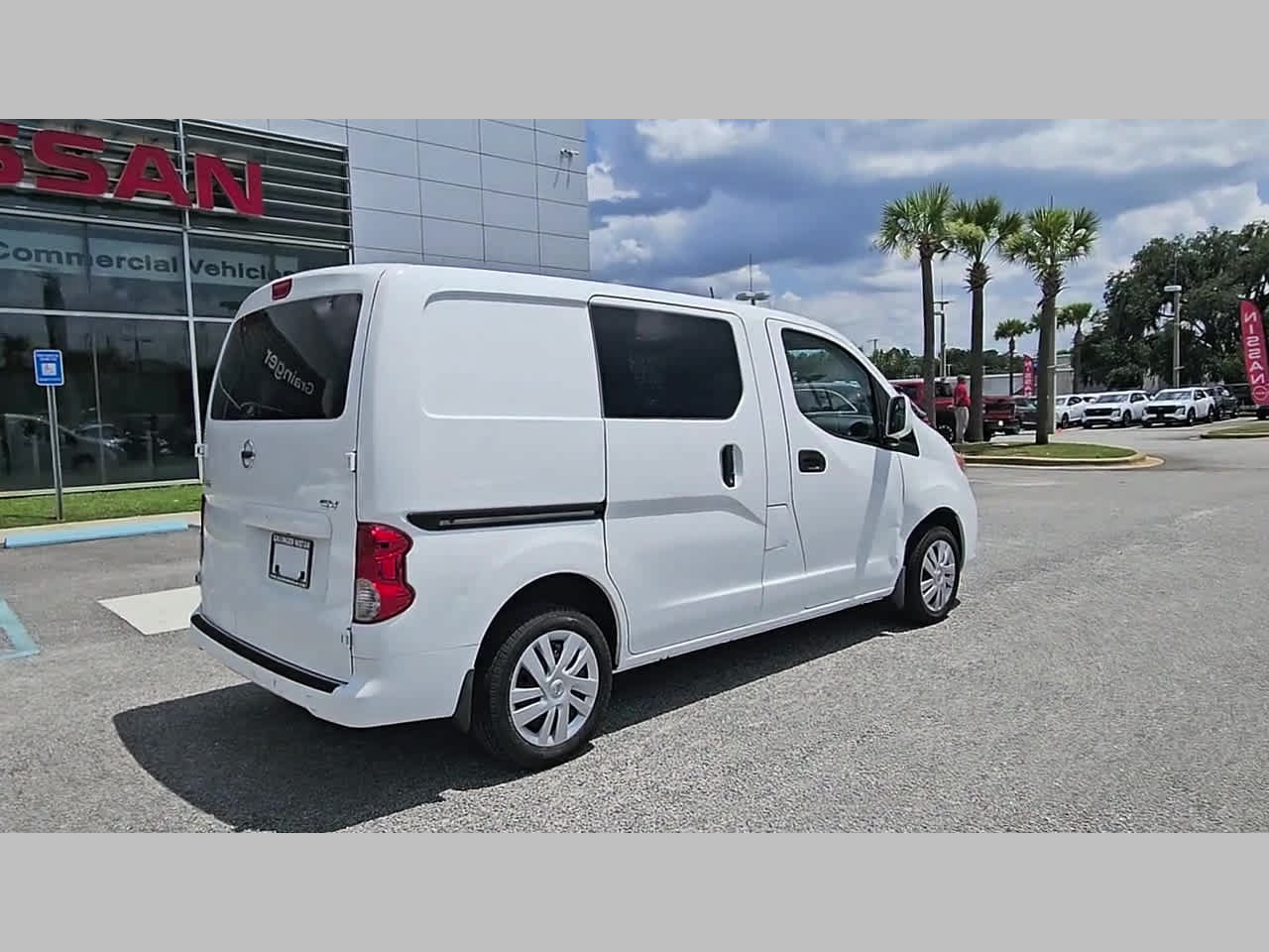 Used 2020 Nissan NV200 SV w/ Back Door Glass Package FWD image 33