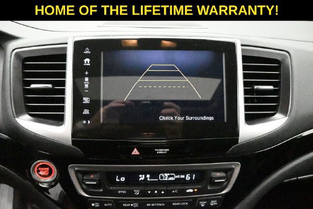 Used 2017 Honda Pilot Touring image 33