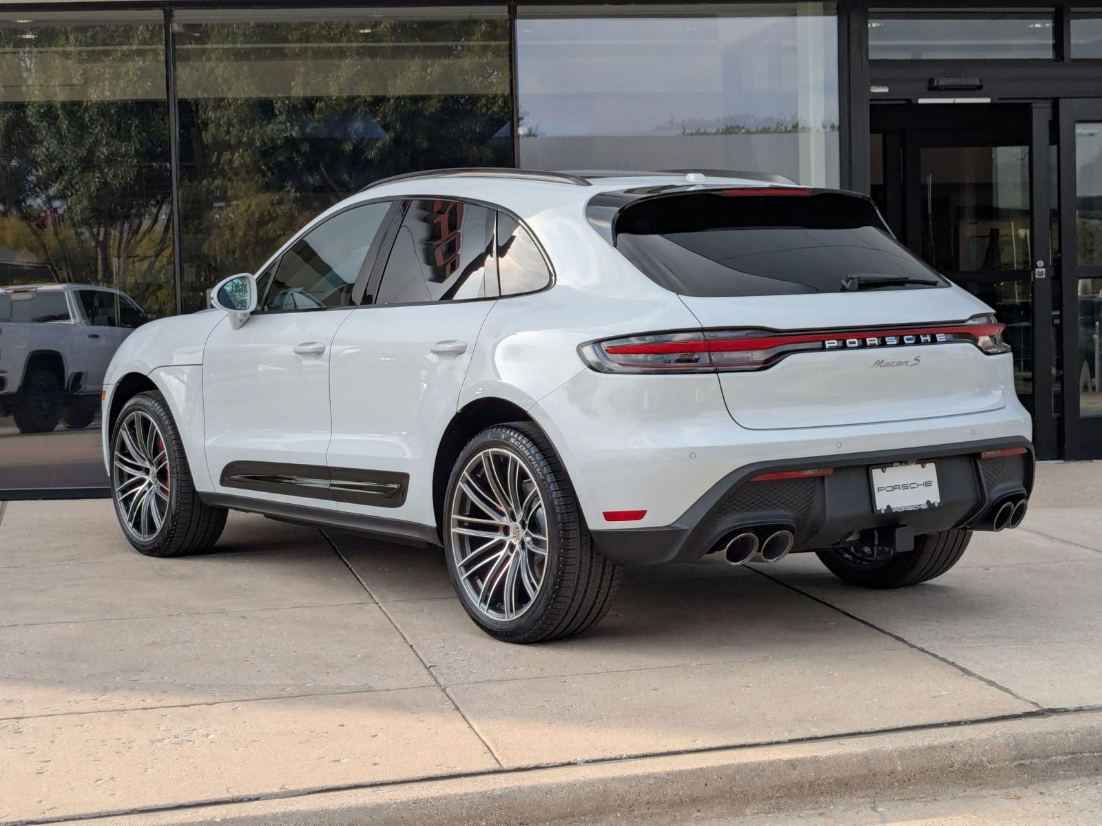 New 2026 Porsche Macan S video 3