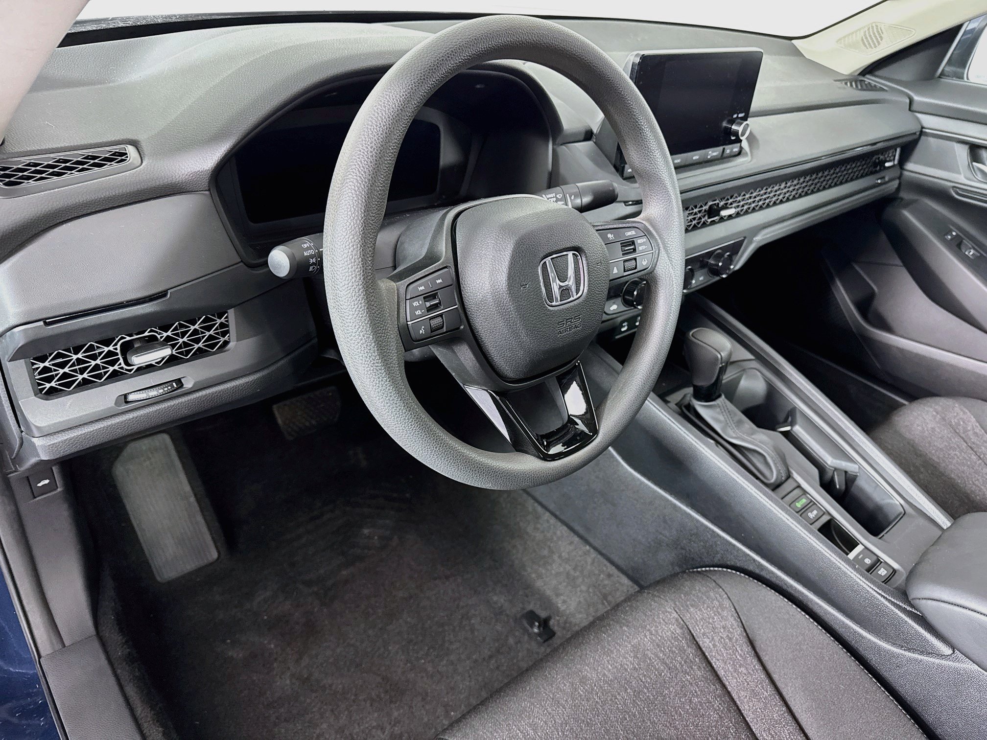 Certified 2024 Honda Accord EX image 9