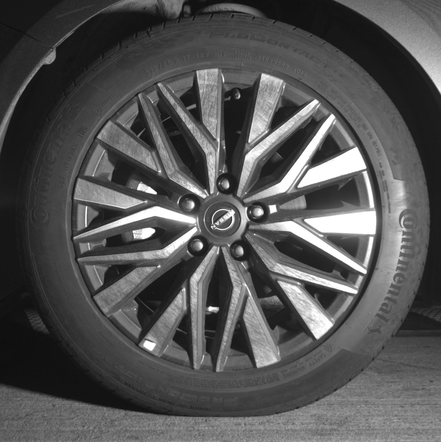 Used 2025 Nissan Altima 2.5 SV image 12