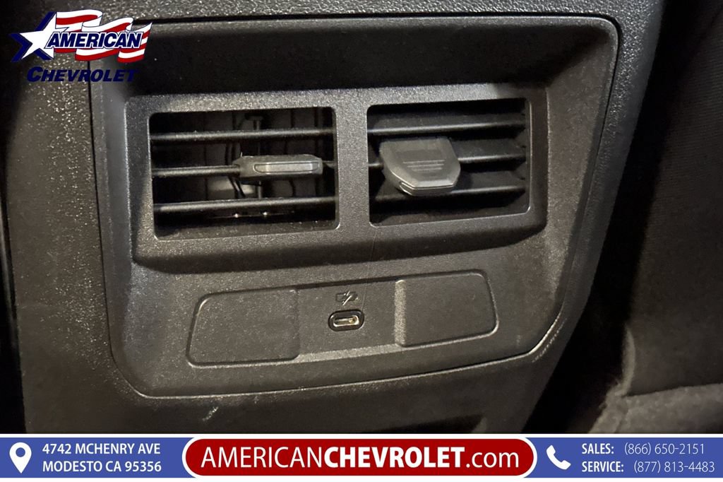Used 2026 Chevrolet Colorado LT w/ LPO, Pro Essentials Package AWD/4WD image 16