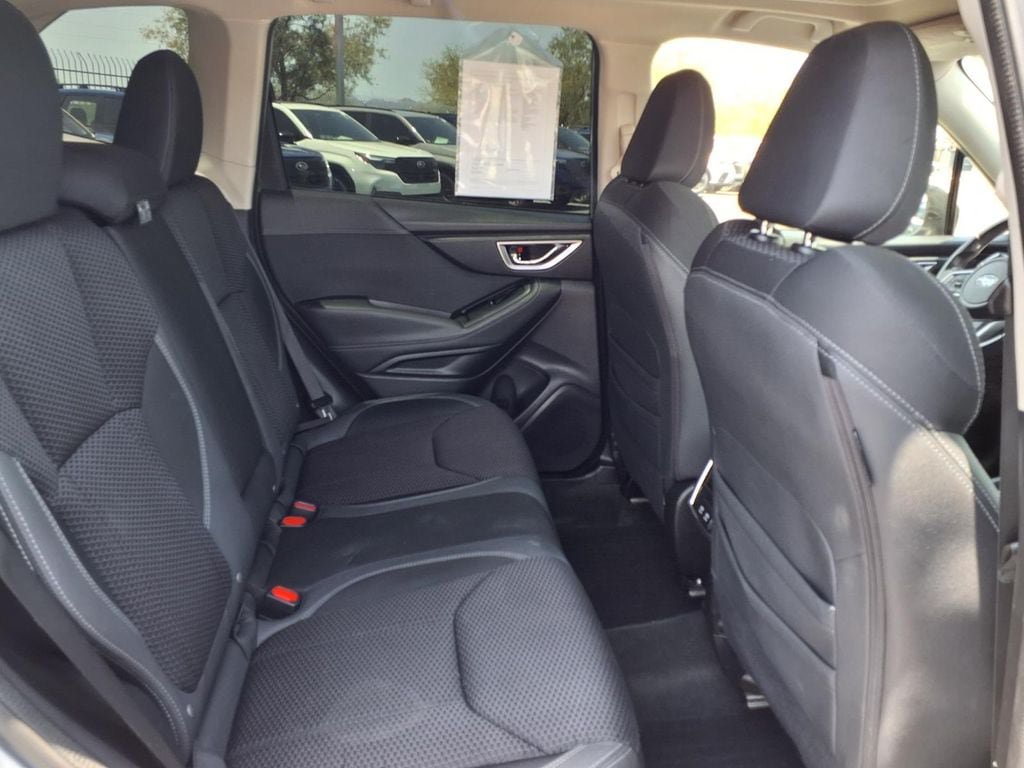 Certified 2023 Subaru Forester Premium AWD/4WD image 20