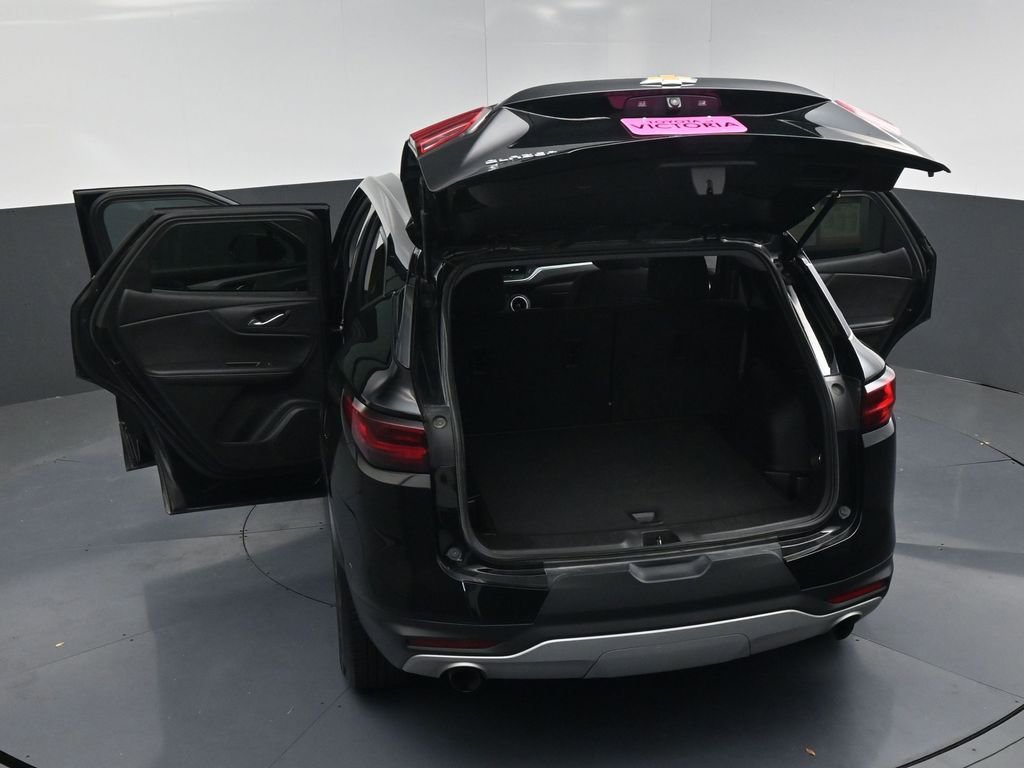 Used 2025 Chevrolet Blazer LT FWD image 23