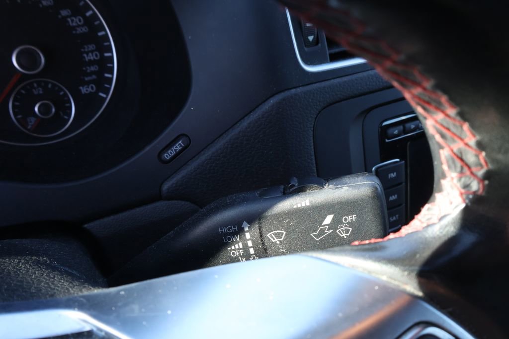 Used 2013 Volkswagen Jetta GLI image 20