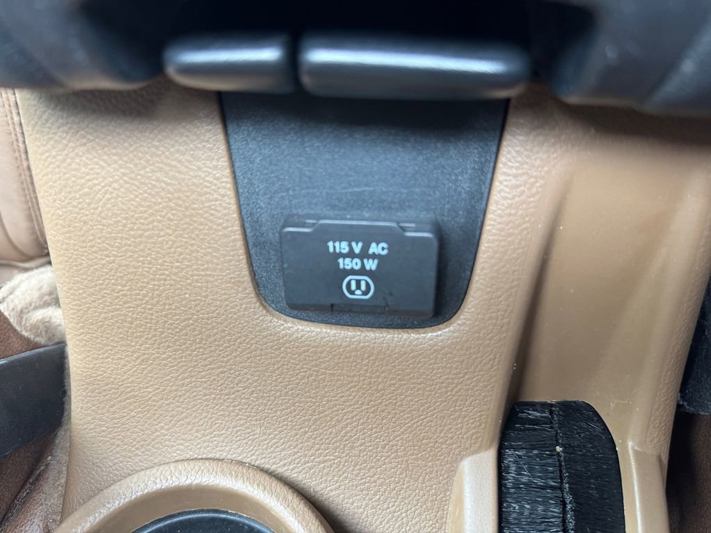 Used 2017 Jeep Wrangler Unlimited Sahara w/ Max Tow Package AWD/4WD image 26