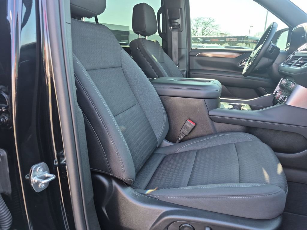 Certified 2023 GMC Yukon XL SLE image 30
