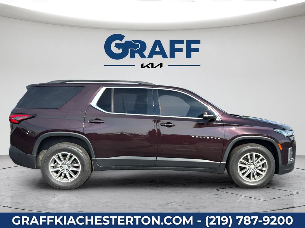 Used 2023 Chevrolet Traverse LT FWD image 9